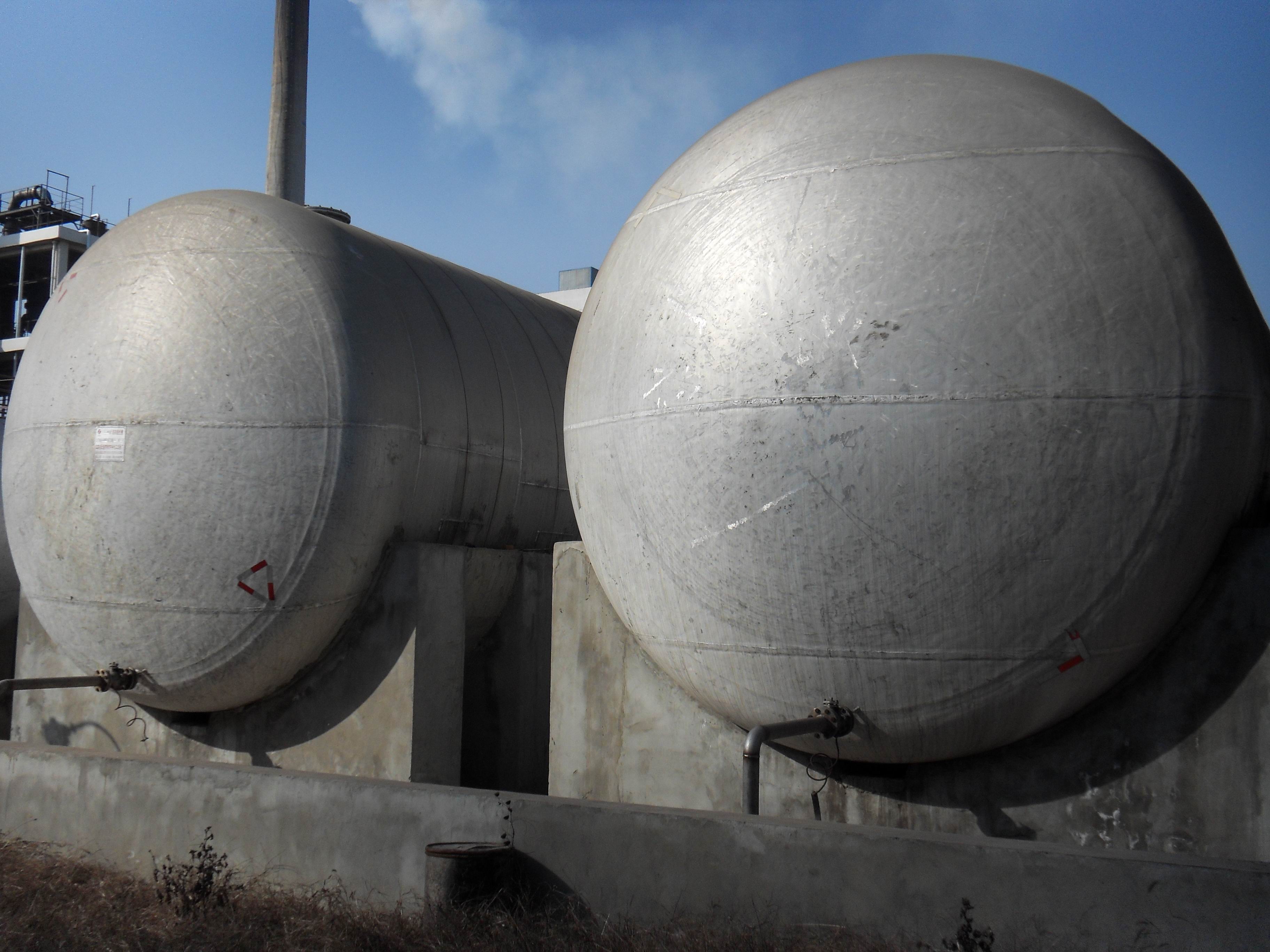 八一化工360立方(fang)硝酸儲罐